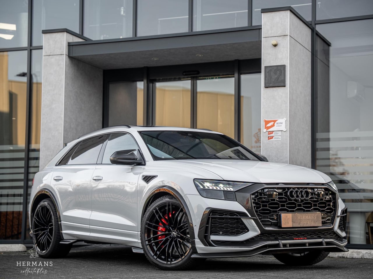 Audi RSQ8 - -R ABT 4.0 TFSI quattro / 1 of 125 / Carbon / Pano / Massage / FULL - AutoWereld.nl
