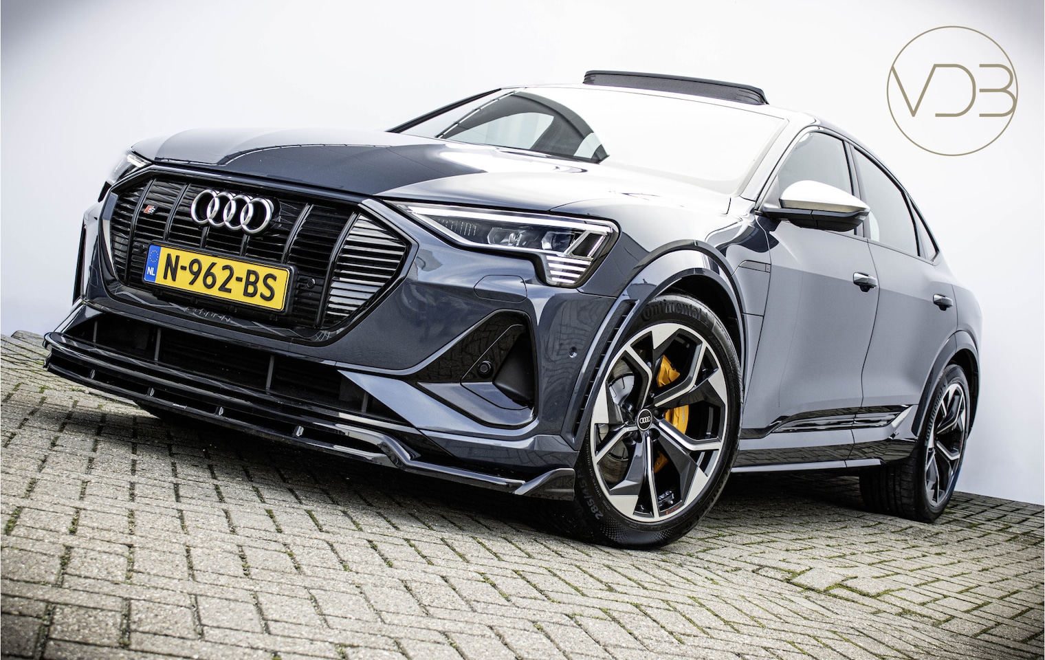 Audi e-tron Sportback - S 503pk SOH 92% 21inch Pano Leer B&O Origineel NL 1e Eigenaar BTW auto - AutoWereld.nl