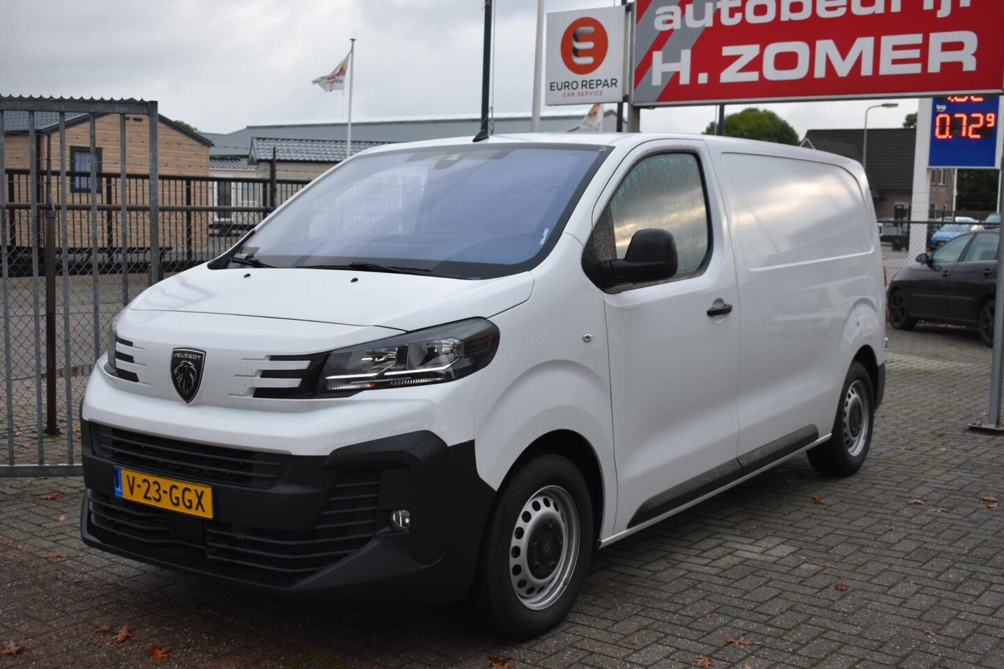 Peugeot Expert - 2.0 BlueHDi 145 L2 2.0 BlueHDi 145 L2 - AutoWereld.nl