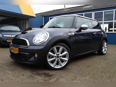 MINI Cooper S - "10 Years II" Leder - Navi - Xenon 184 Pk