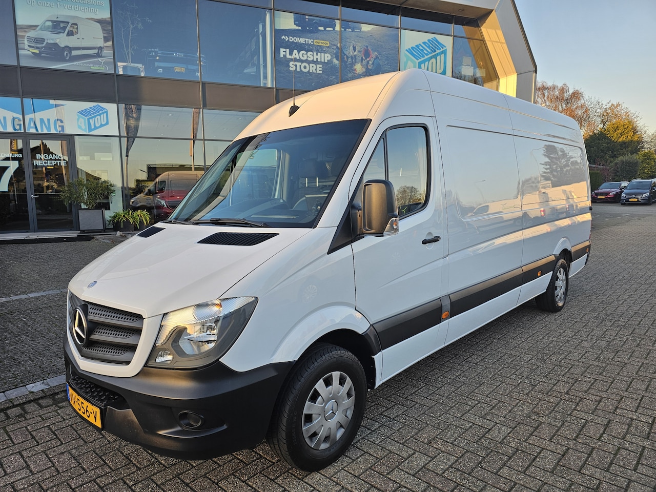 Mercedes-Benz Sprinter - 313 CDI L3-H2 Automaat met Laadklep - AutoWereld.nl