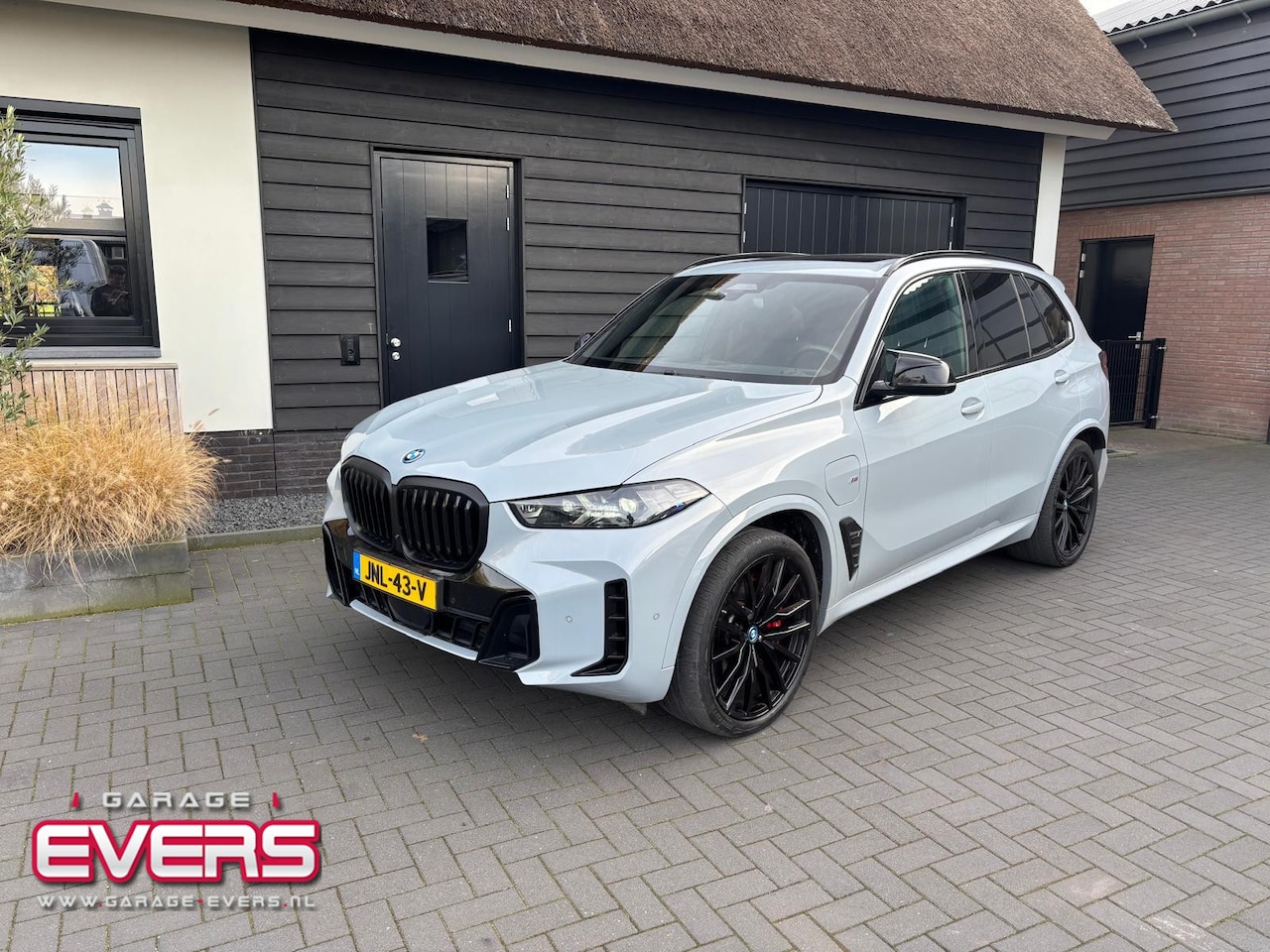 BMW X5 - xDrive50e M-Sport Pro, Pano, Trekhaak - AutoWereld.nl