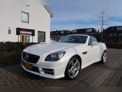 Mercedes-Benz SLK-klasse - 350 AMG MAGIC SKYDAK|MEMORY|ADAPTIVE CRUISECONTROL|DODEHOEK|NAVIGATIE|ORIGINEEL NEDERLANDS