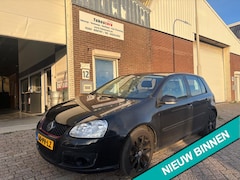 Volkswagen Golf - 2.0 FSI Sportline AUTOMAAT AIRCO&APK&NAP
