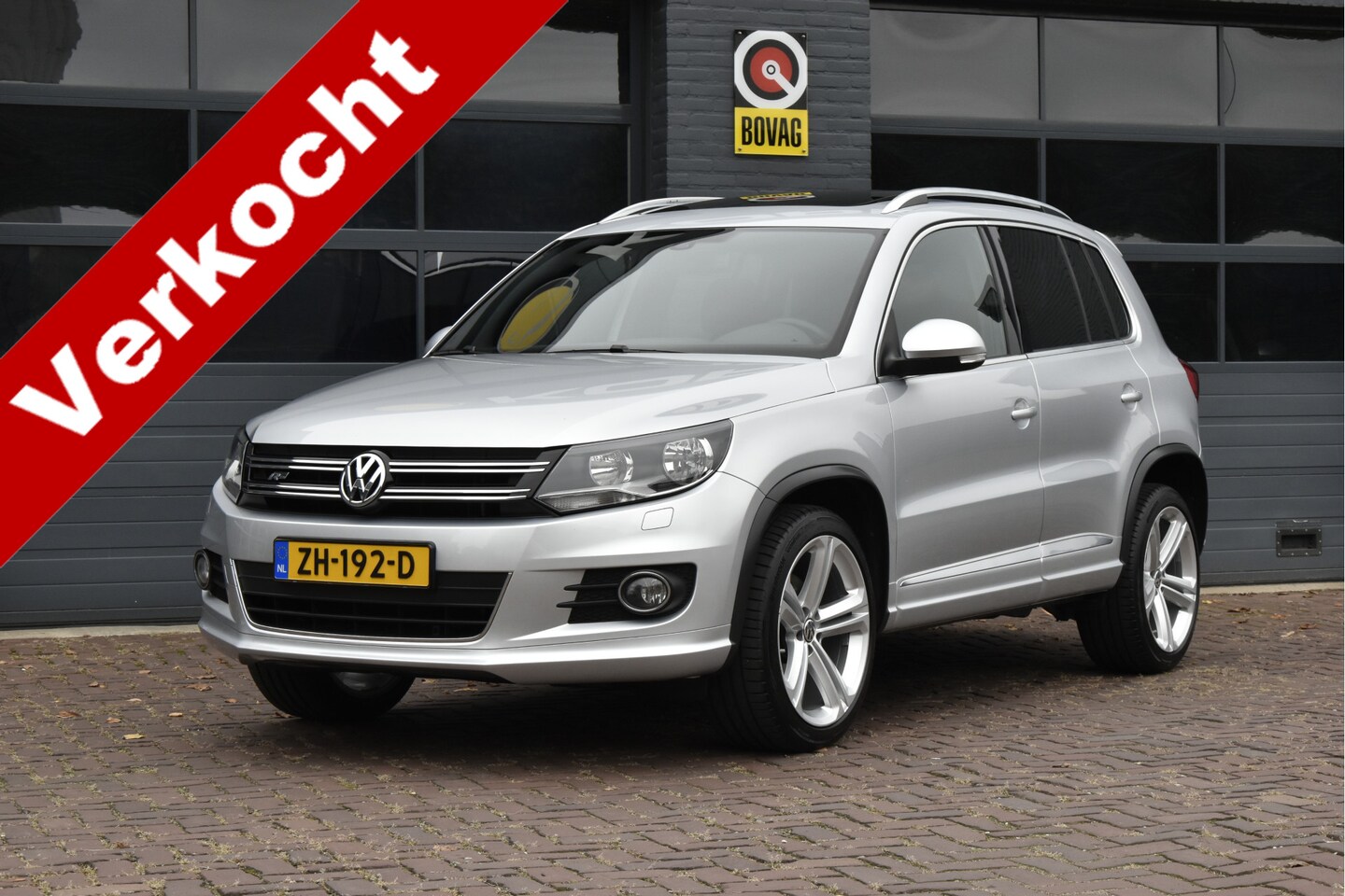 Volkswagen Tiguan - 1.4 TSI R-Line Edition 1.4 TSI R-Line Edition - AutoWereld.nl