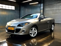 Renault Mégane coupé cabriolet - 1.4 TCE Privilège Leder_Navi_Trekh_Panoramadak