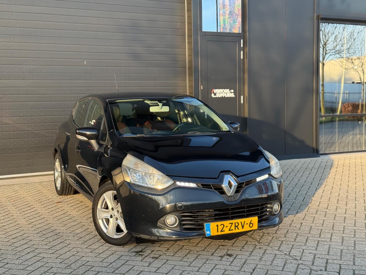 Renault Clio - 1.5 dCi ECO 5D (bj 2013) NAVI/AIRCO/CRUISE CONTROL! - AutoWereld.nl