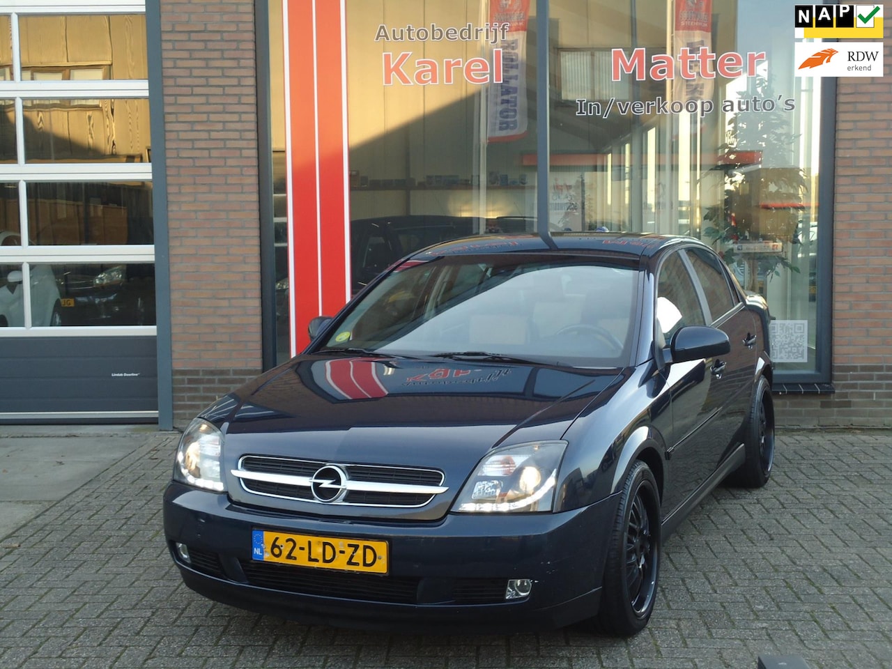 Opel Vectra - 1.8-16V Comfort *TREKHAAK* *LED VERLICHTING* *NETTE AUTO* - AutoWereld.nl