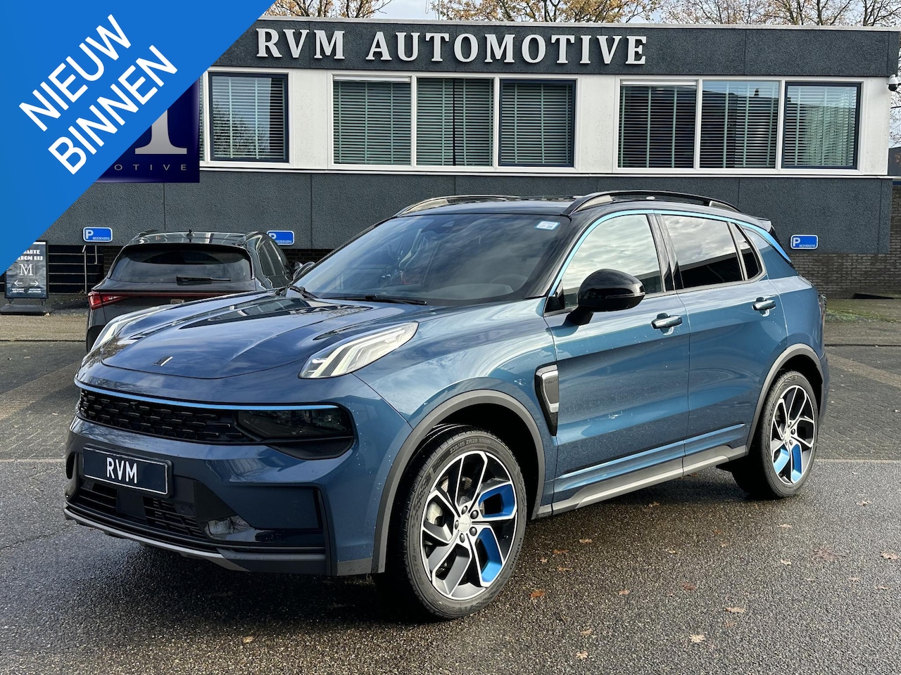 Lynk & Co 01 - 1.5 11.000KM! | PHEV | FABRIEKSGARANTIE |COMPLETE AUTO| ZWARTE HEMEL| PANO| 360 CAMERA| EL - AutoWereld.nl