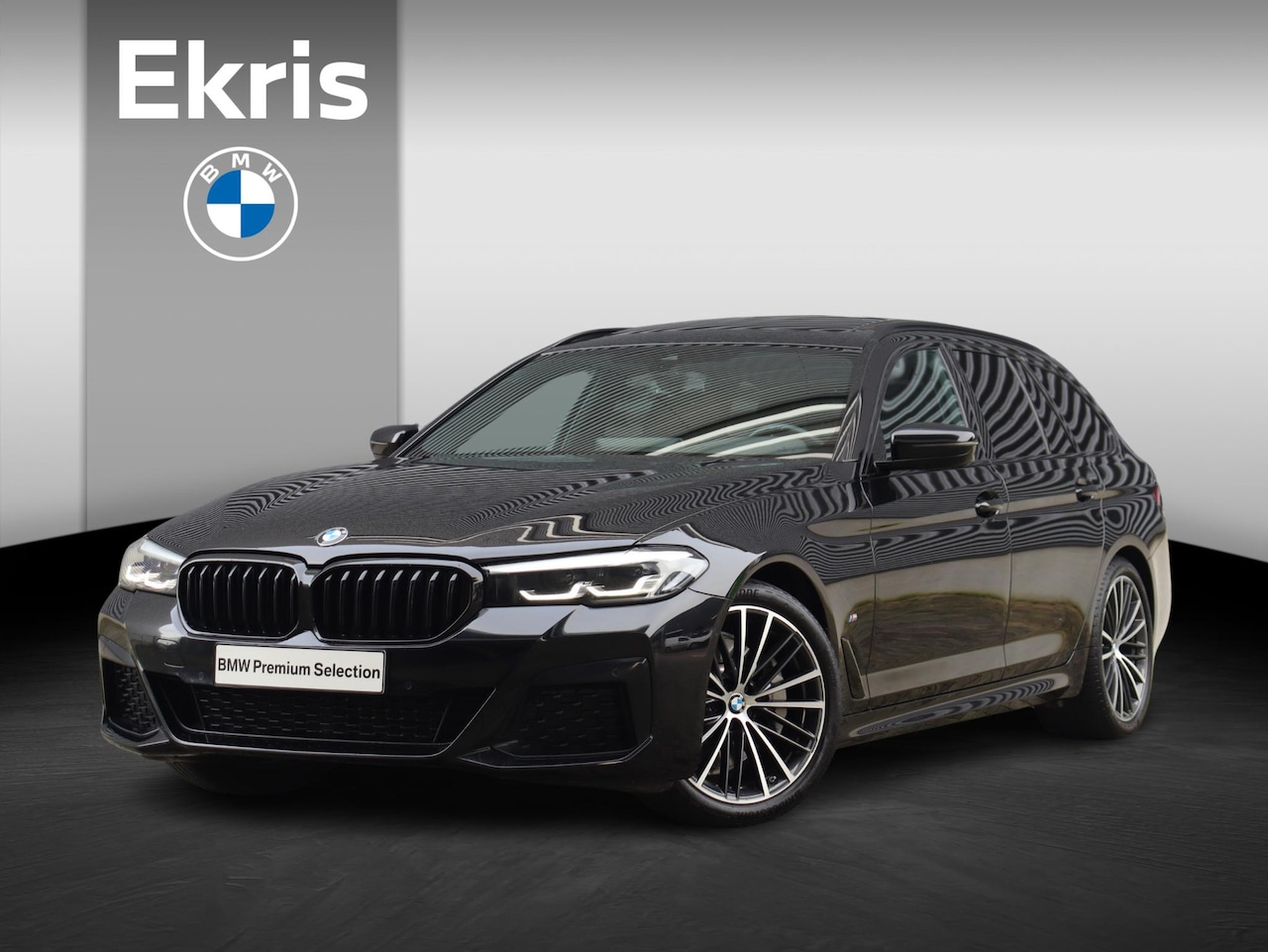 BMW 5-serie Touring - 530i | High Executive | M Sportpakket | Panodak | Head-Up | HiFi | Achteruitrijcamera | Co - AutoWereld.nl