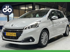 Peugeot 208 - 1.2 82pk 5-DRS PureTech Allure SET WINTERBANDEN GRATIS I NAVI I PDC I TREKHAAK I ORG.NL +