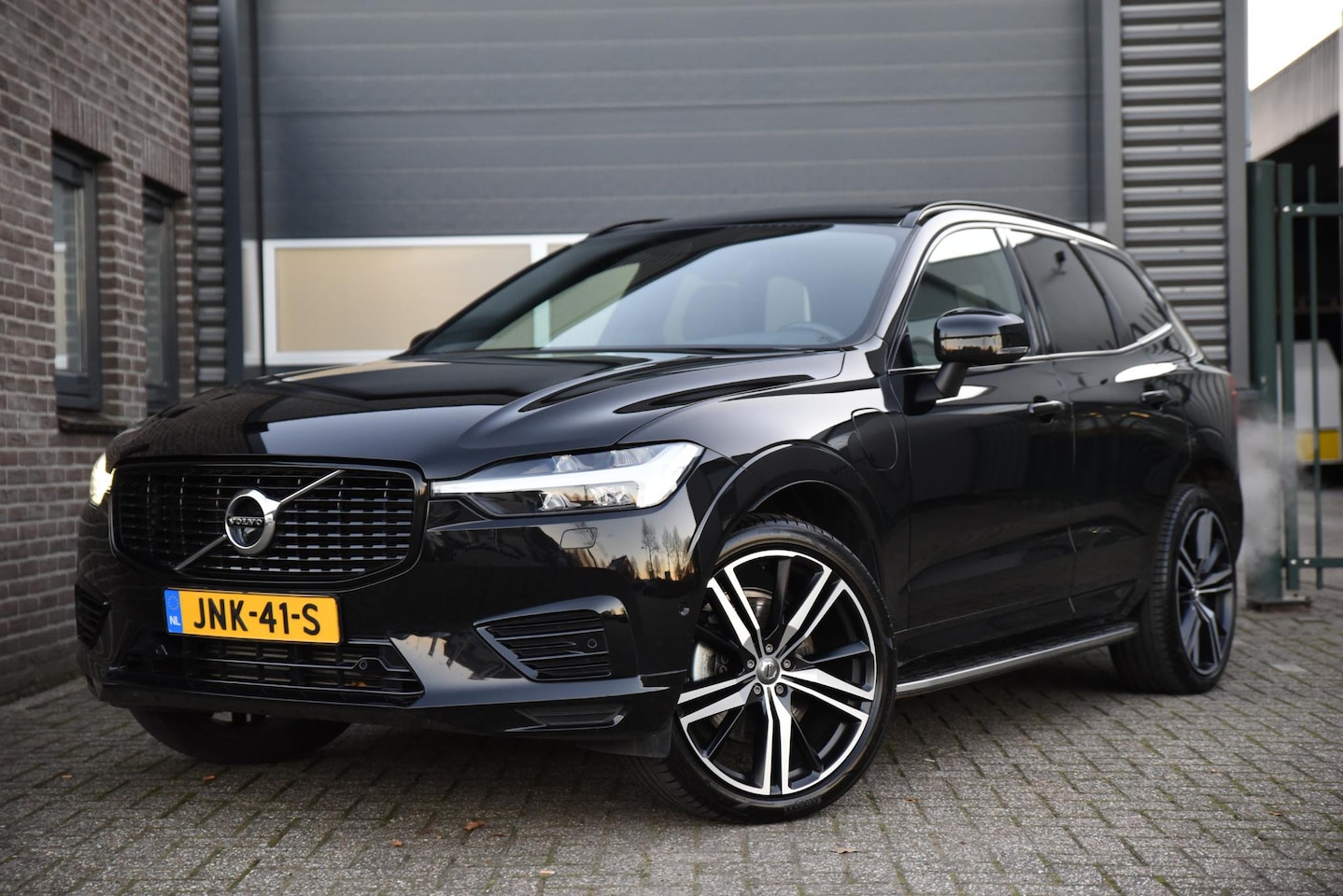 Volvo XC60 - 2.0 Recharge T6 AWD Inscription 360 graden camera - AutoWereld.nl