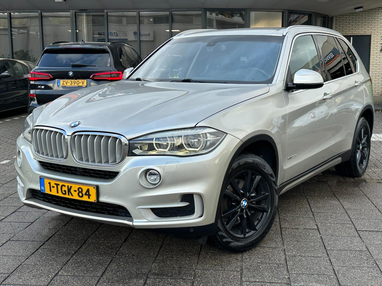 BMW X5 - xDrive30d High Executive XDrive30d High Executive - AutoWereld.nl