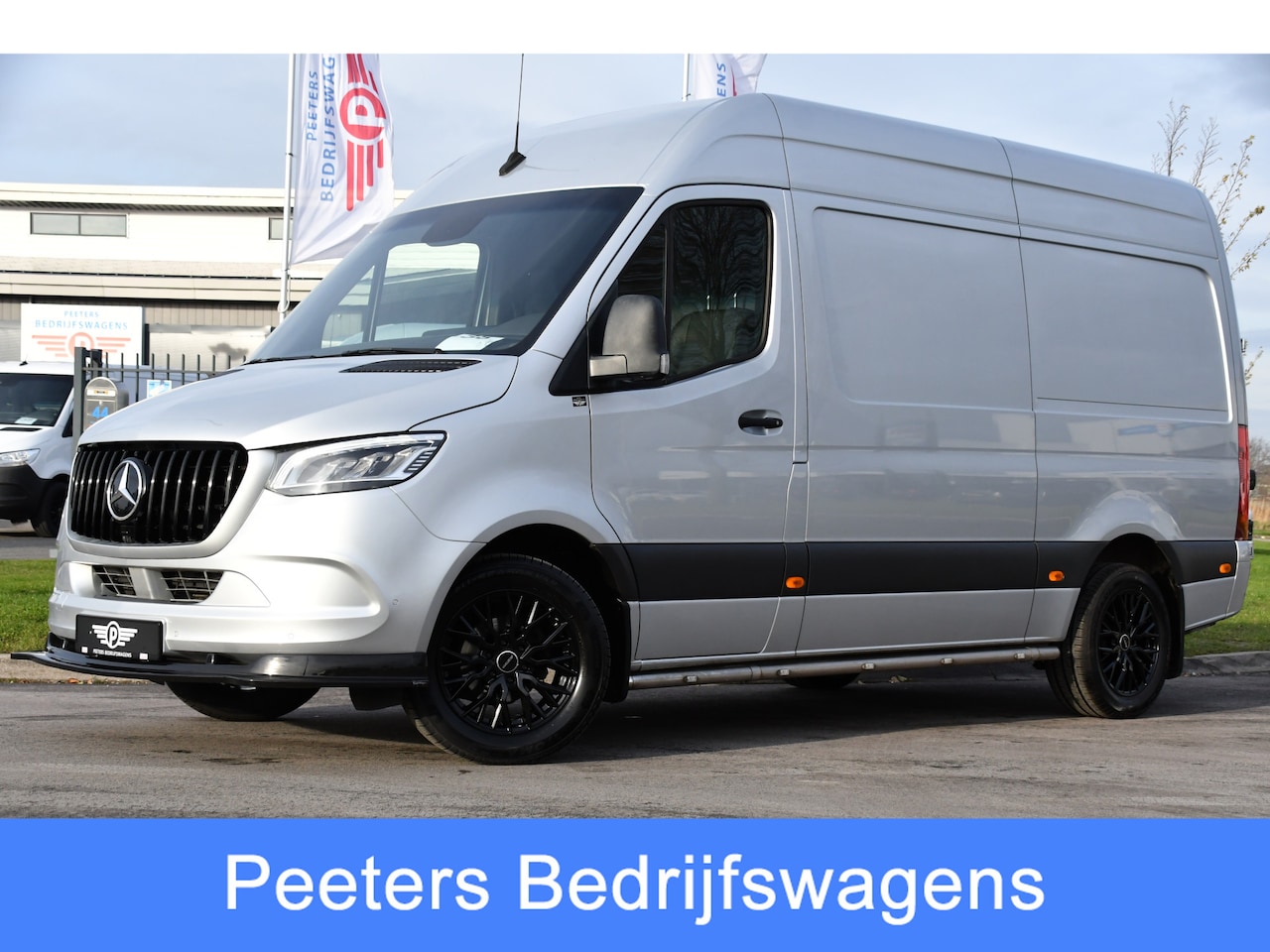 Mercedes-Benz Sprinter - 316 2.2 CDI L2H2 PB Edition Full Options! 360 Camera, Cruise, LED, Carplay, Leder, 10,5'' - AutoWereld.nl