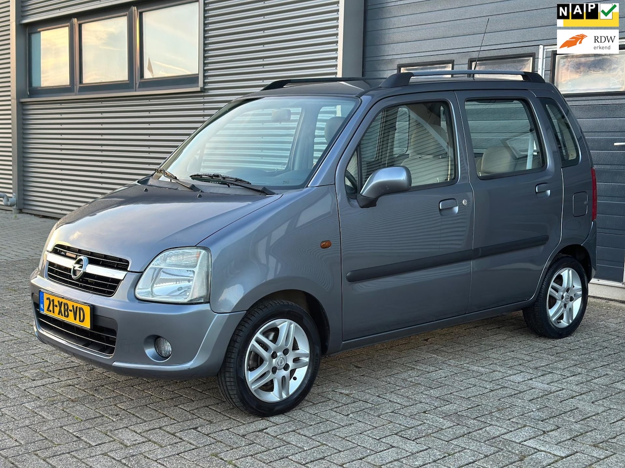 Opel Agila - 1.2-16V Maxx NWE APK - TREKHAAK - AIRCO - LM VELGEN!! - AutoWereld.nl