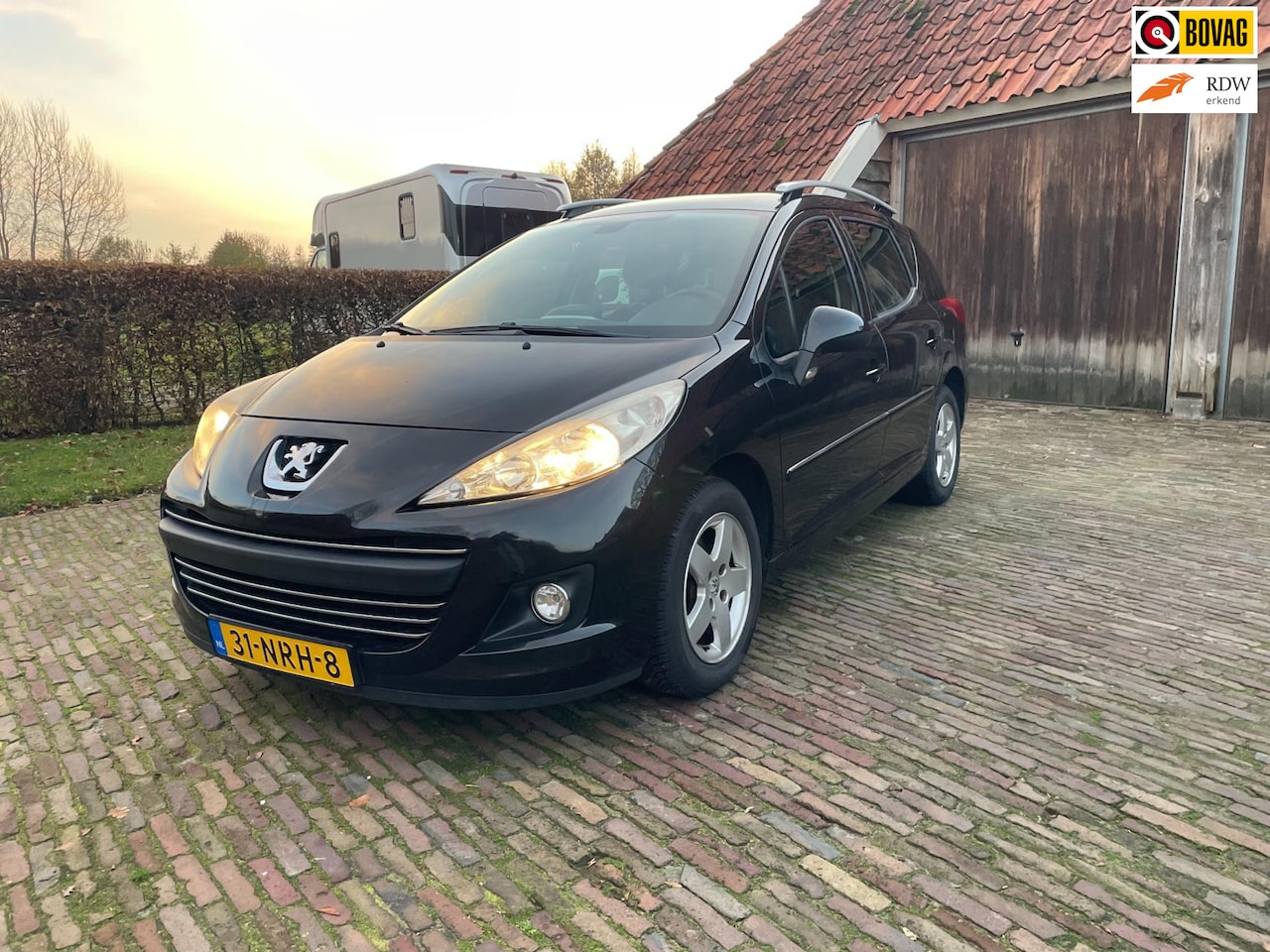 Peugeot 207 SW - 1.4 VTi Blue Lease Executive-Pano-Clima-Trekhaak- - AutoWereld.nl