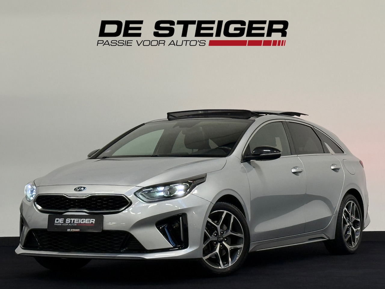 Kia Pro cee'd - 1.4 T-GDI GT-Line Pano 140PK BOMVOL - AutoWereld.nl