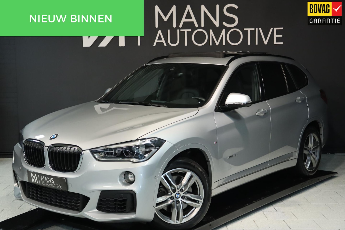 BMW X1 - XDrive25i M Sport / PANODAK / HUD / KEYLESS / MEMORY / H&K / CAMERA - AutoWereld.nl