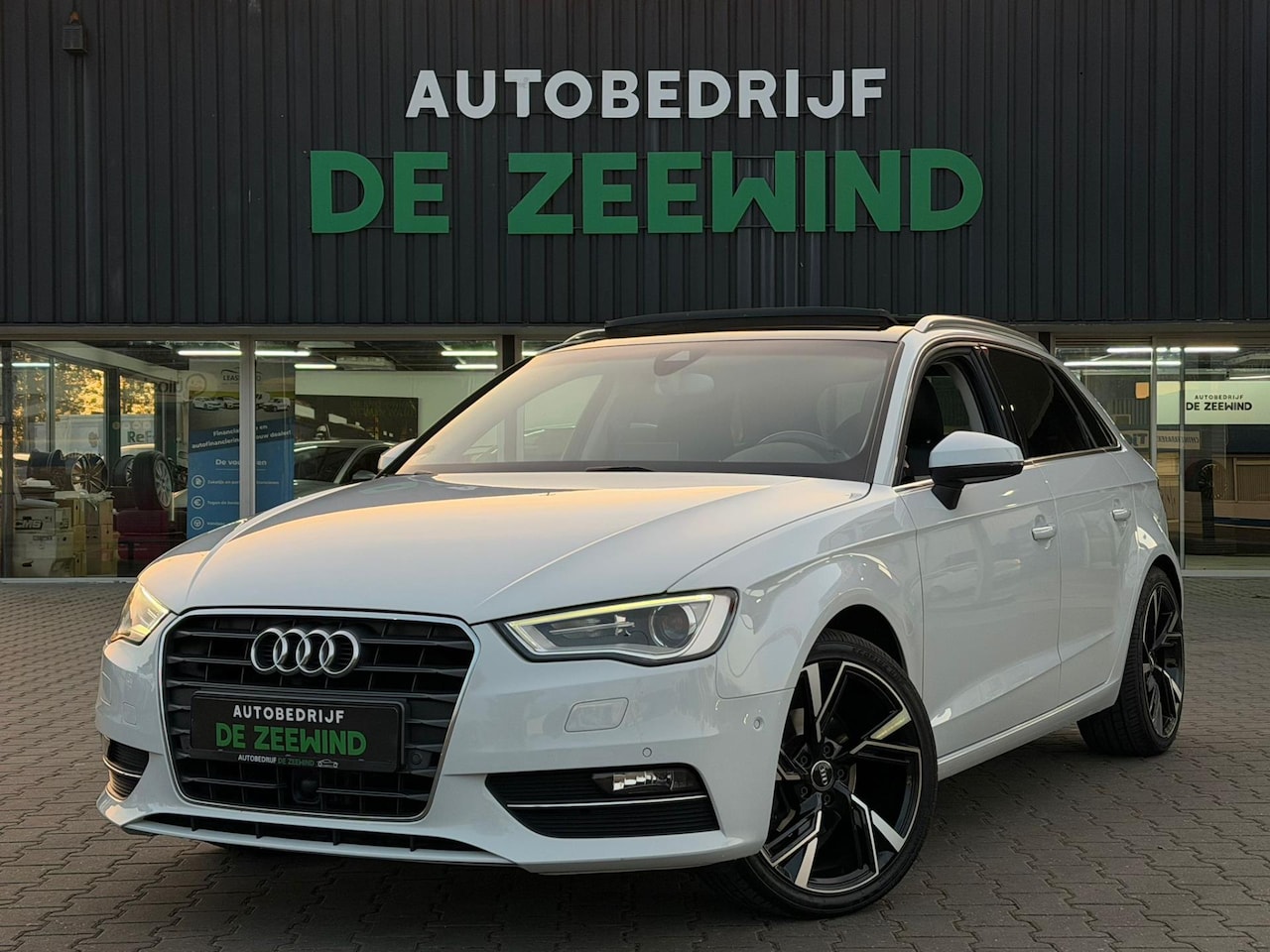 Audi A3 Sportback - 1.4 TFSI Panoramadak|vol led|Rijklaar - AutoWereld.nl