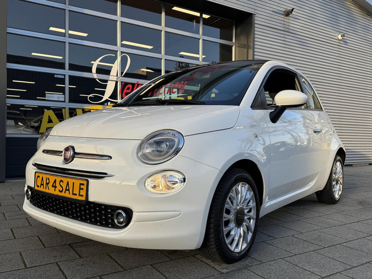 Fiat 500 C - CABRIO 1.0 Hybrid Lounge - Navigatie / Apple Carplay I Airco I PDC I Sport velgen I Dealer - AutoWereld.nl
