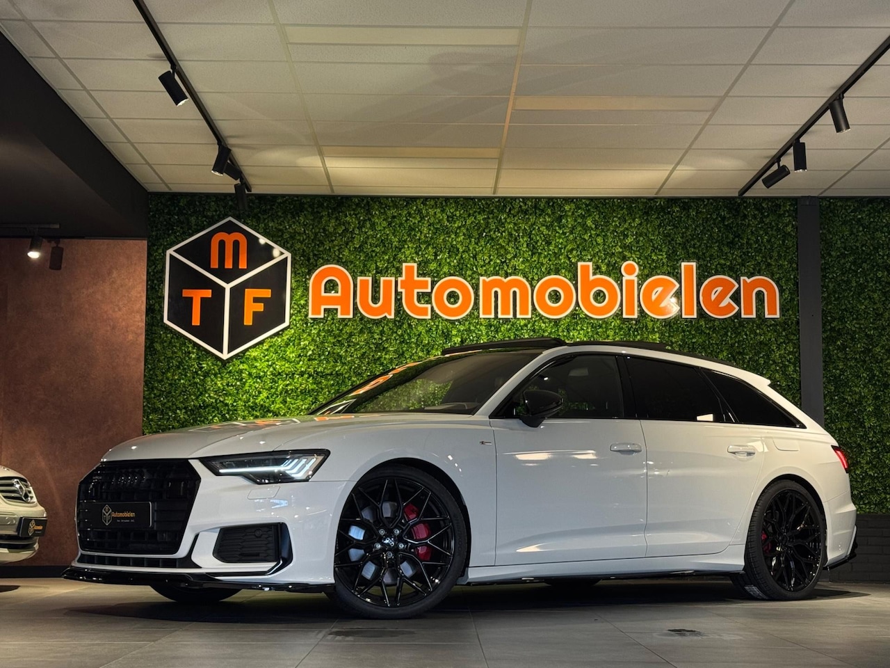 Audi A6 Avant - 55 TFSI e QUATTRO 3x S-LINE 367PK|PANO|CAMERA|MATRIX|SFEERVERLICHTING - AutoWereld.nl