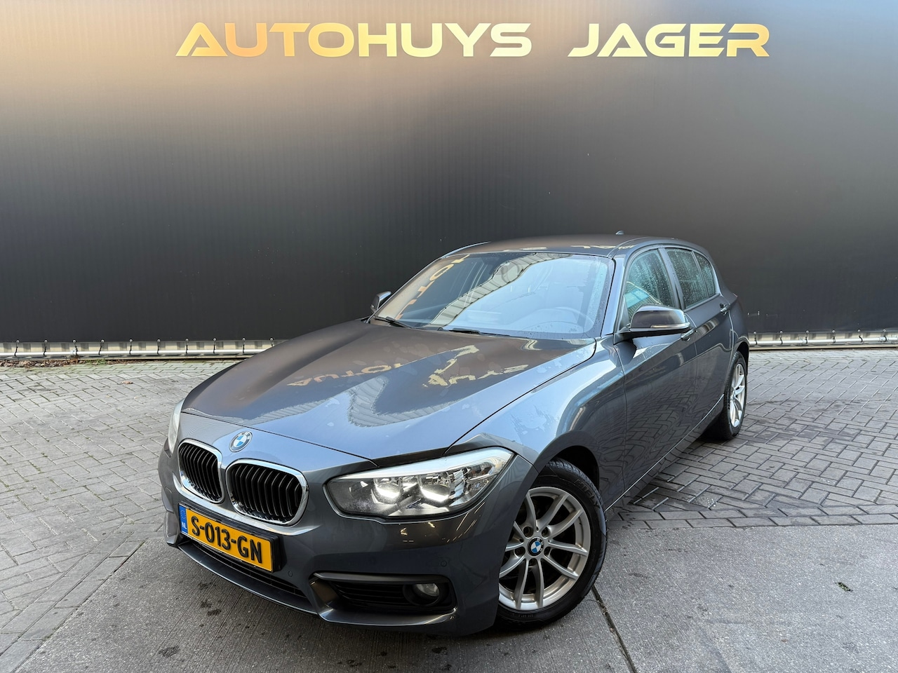 BMW 1-serie - 116i Corporate Lease High Executive 116i Corporate Lease High Executive - AutoWereld.nl
