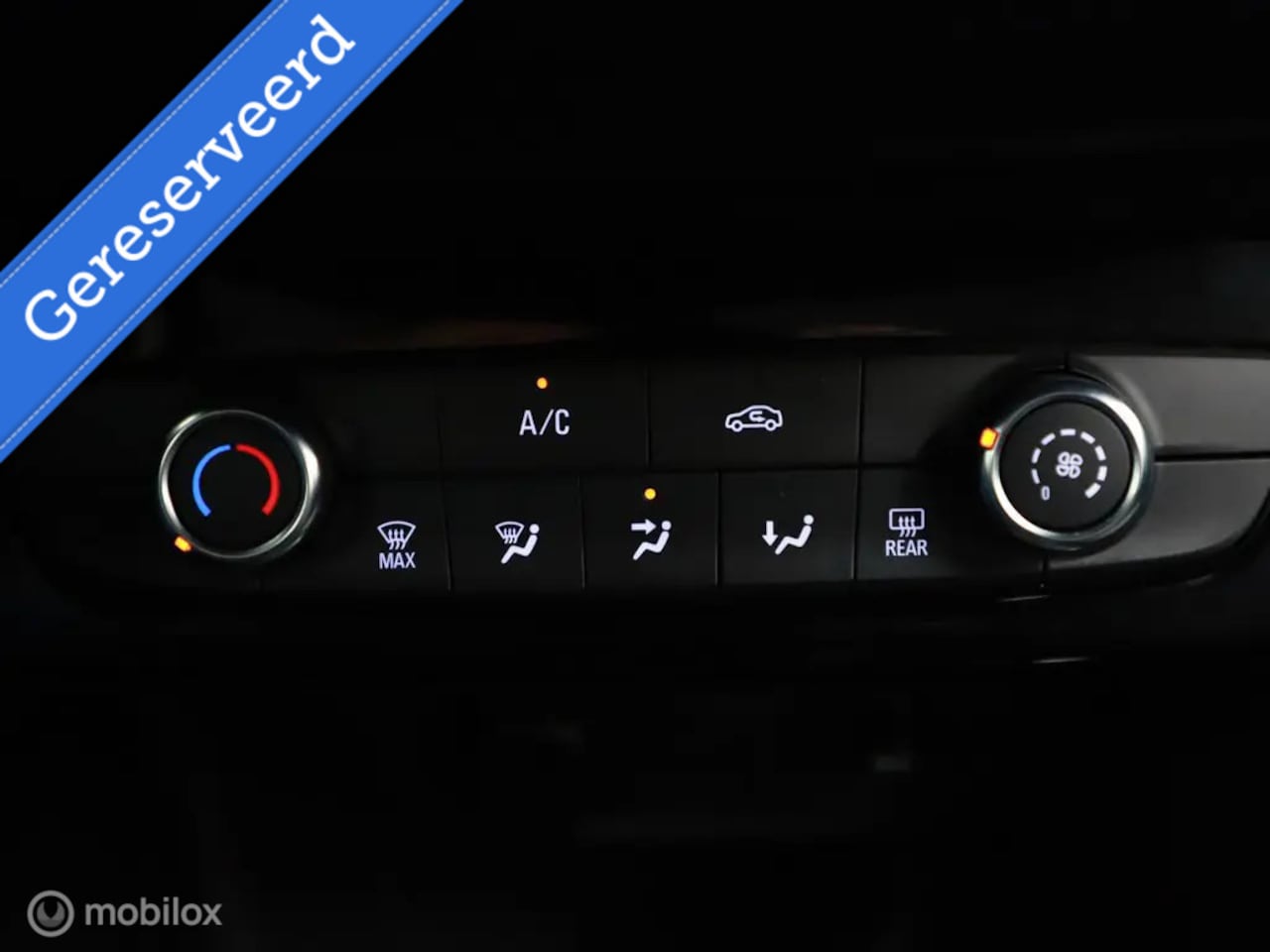 Opel Corsa - 1.2T 100 pk Elegance *NL, 1e EIG, NAVI, PDC, RIJKLAARPRIJS!*