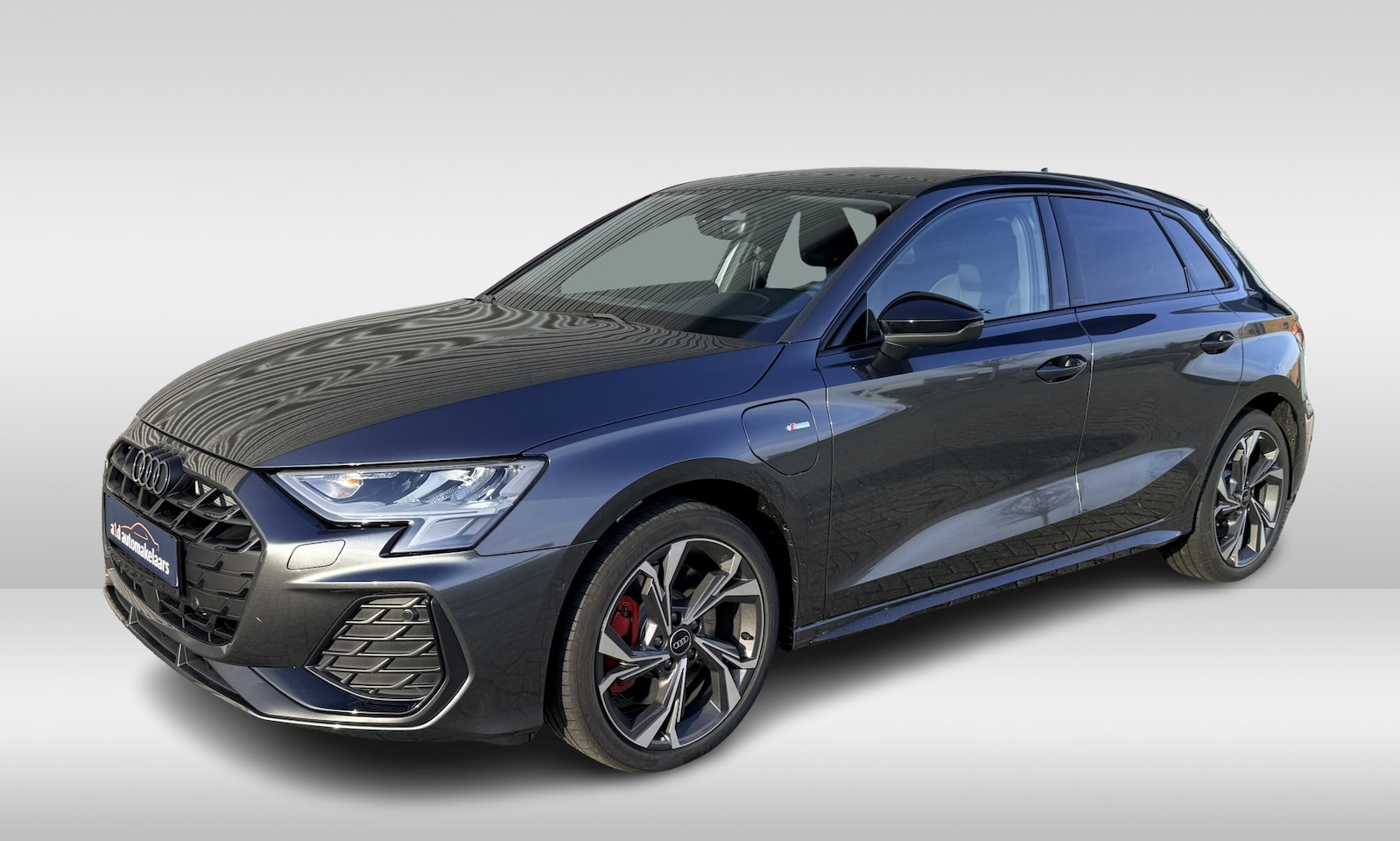 Audi A3 Sportback - 45 TFSI e S edition Competition 200kW Automaat Topmodel 45 TFSI e plug in hybride 200 kW S - AutoWereld.nl