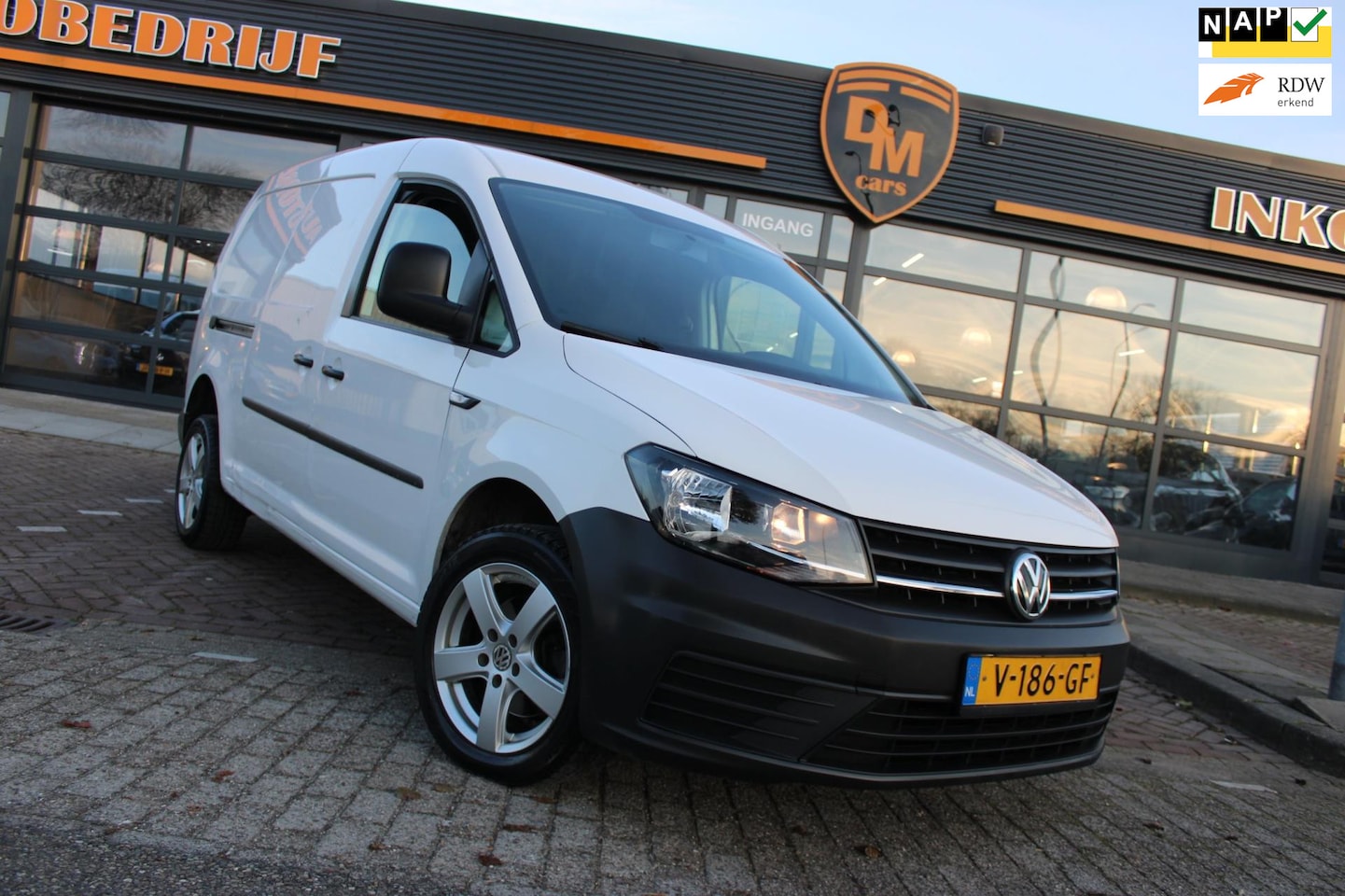 Volkswagen Caddy Maxi - 2.0 TDI L2H1 | 2 Schuifdeuren | Airco | Carplay | - AutoWereld.nl