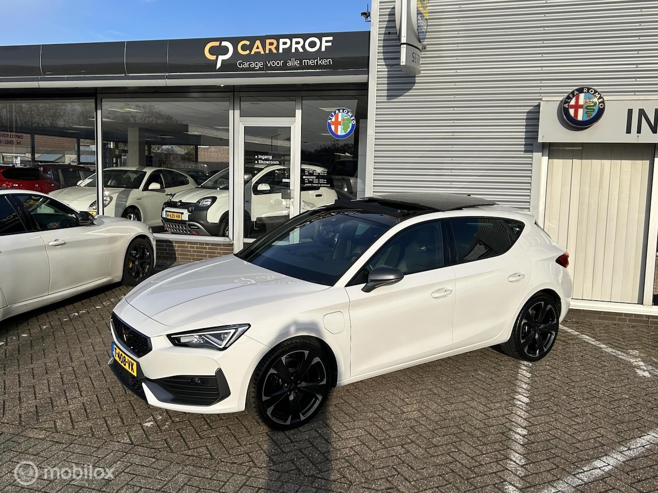 CUPRA Leon - 1.4 e-Hybrid VZ Adrenaline Panoramadak ! - AutoWereld.nl