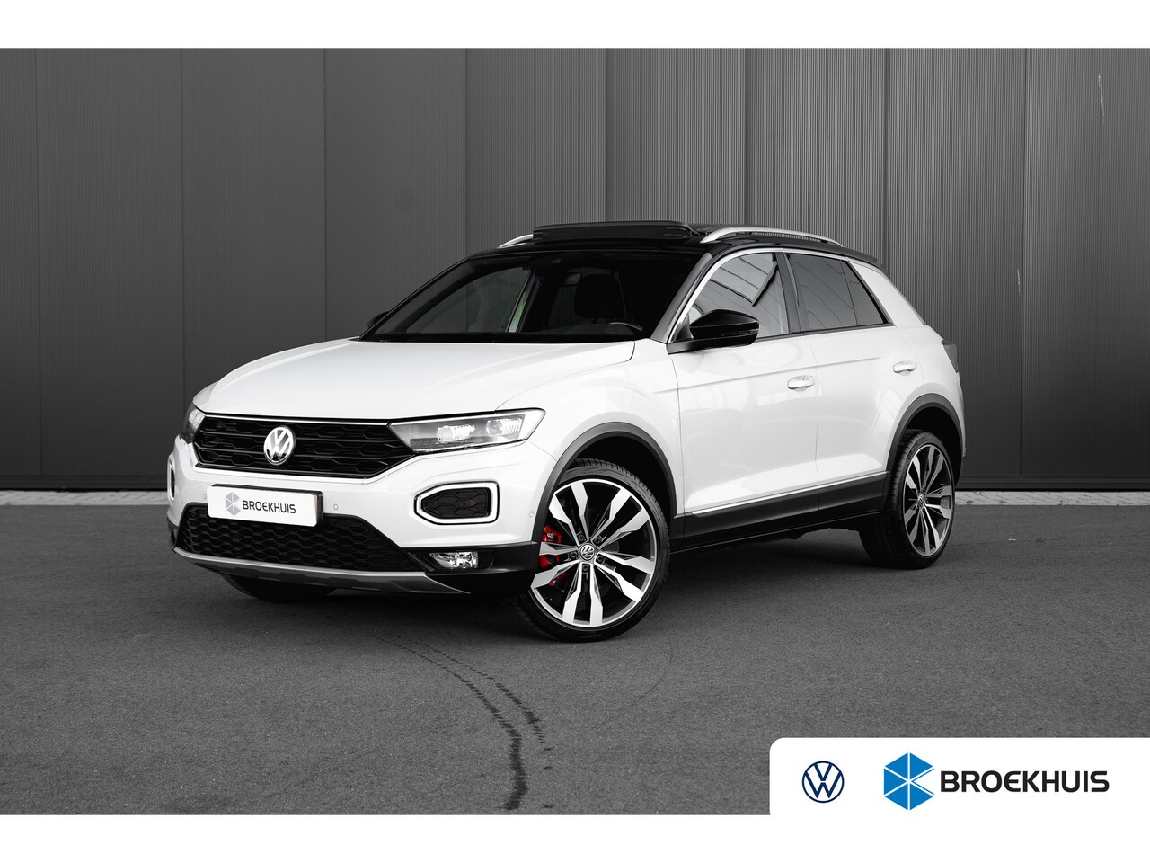 Volkswagen T-Roc - 1.5 TSI Sport DSG | Panorama Dak | Apple Carplat | Camera | - AutoWereld.nl