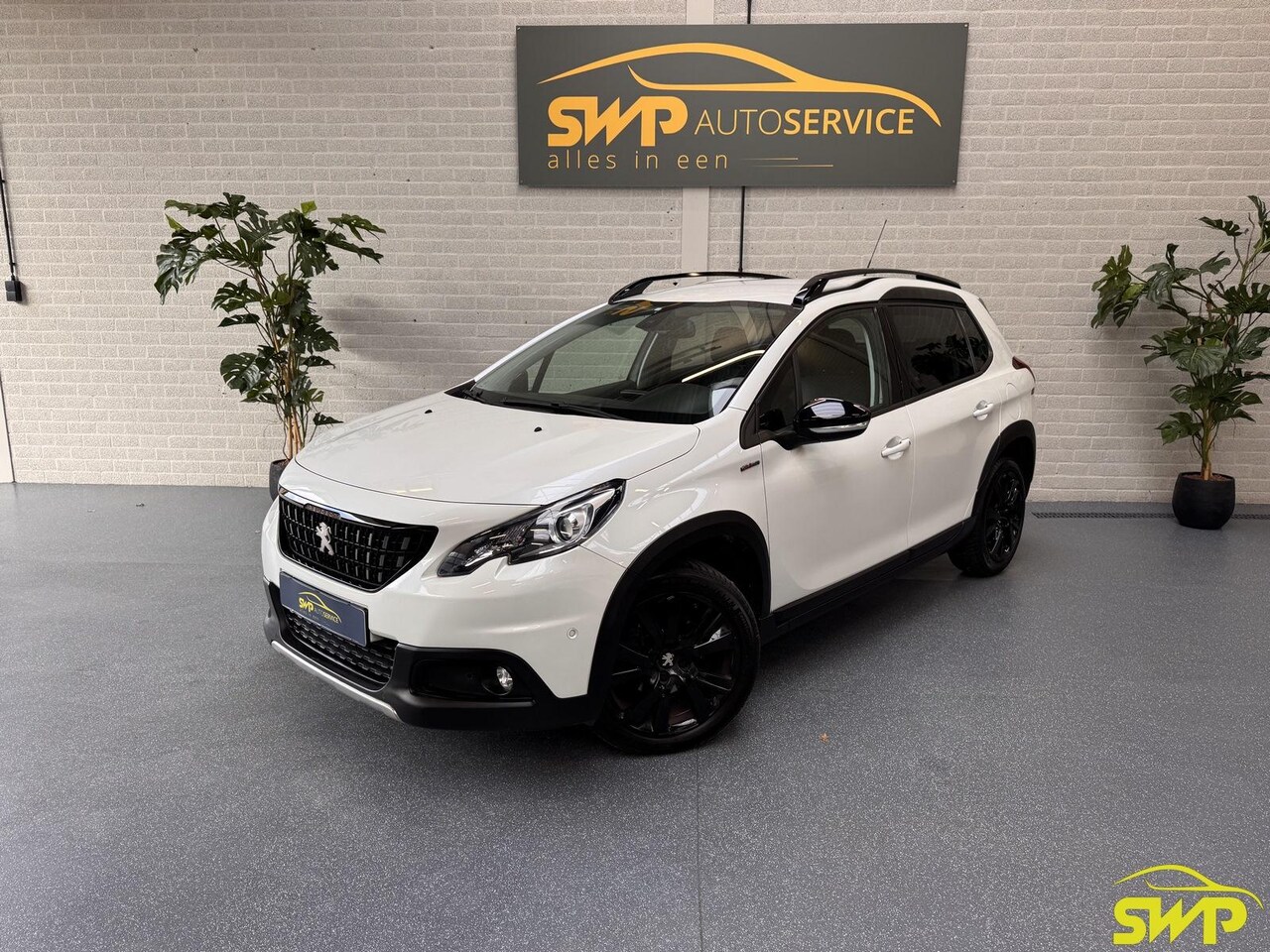 Peugeot 2008 - 1.2 PureTech GT-Line | Navi | Cam - AutoWereld.nl