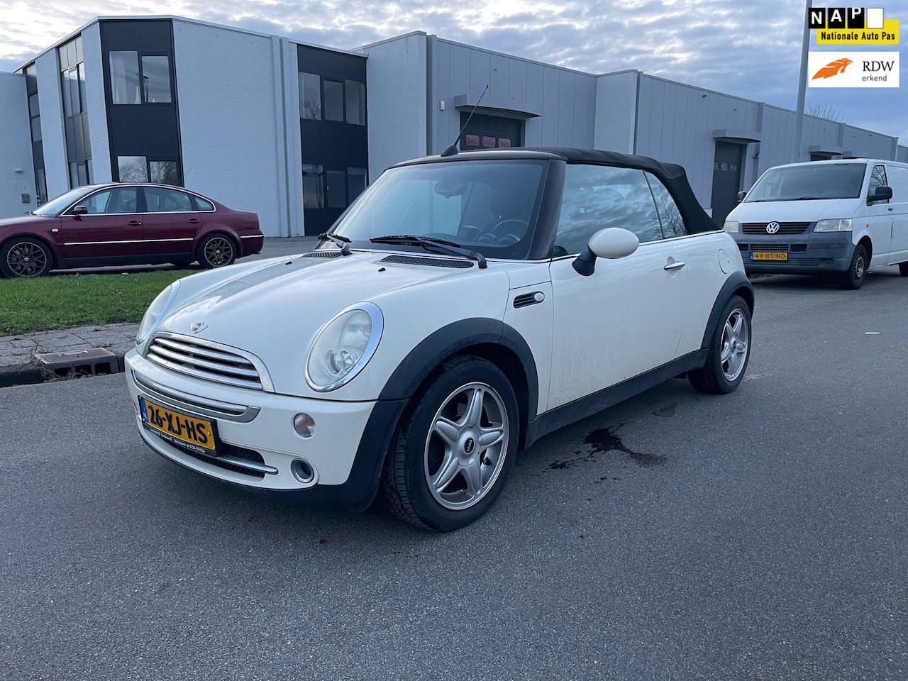 MINI Cabrio - 1.6 One Pepper Mini 1.6 One Pepper - AutoWereld.nl