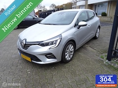 Renault Clio - 1.6 E-Tech Hybrid 140 Intens