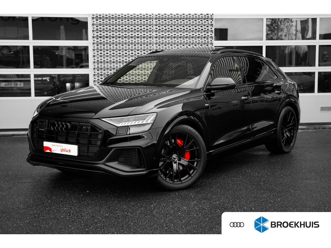 Audi Q8 - 60 TFSI e quattro Pro Line S Competition | Panoramadak | Trekhaak | Achteruitrijcamera | E - AutoWereld.nl