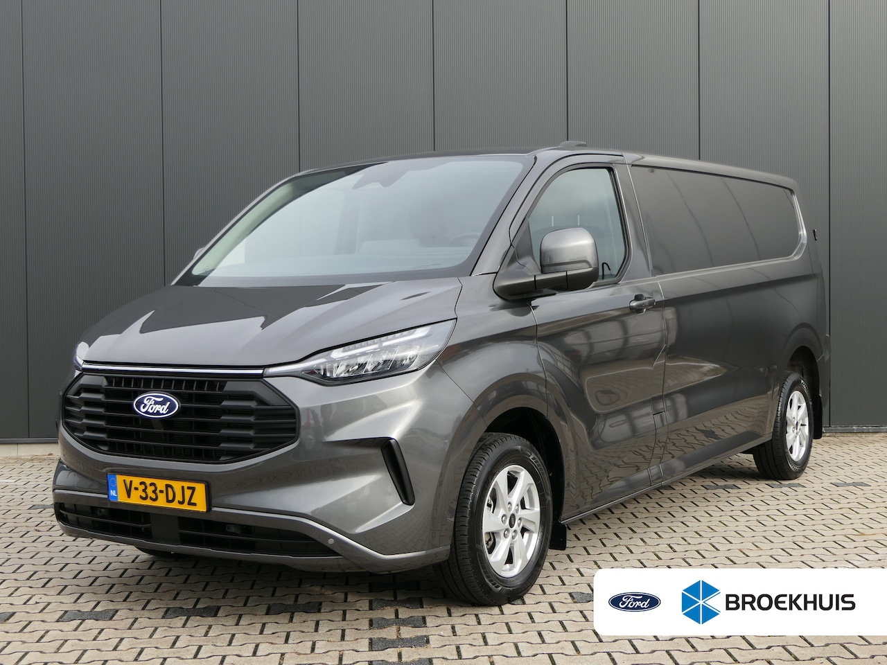 Ford Transit Custom - 320 2.0 TDCI L2H1 Limited | Trekhaak | Camera | LED | Keyless | Navigatie | Stoelverwarmin - AutoWereld.nl