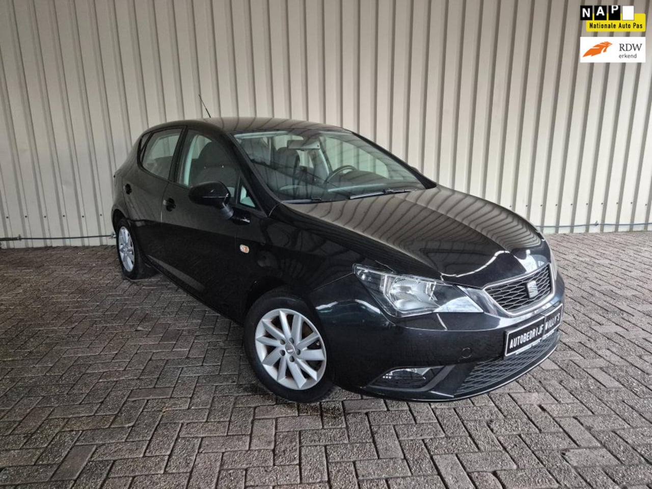 SEAT Ibiza - 1.2 TSI 5drs / 2eEIG / CRUISE / AIRCO / NAVI / Start/Stop / LMV / TREEKHAAK / NW APK.!!! - AutoWereld.nl