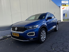 Volkswagen T-Roc - 1.5 TSI Sport (virtual cockpit)