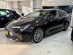 Toyota Corolla - 2.0 HYBRID DYNAMIC Multimedia PDC Cam ECC Airco LM Parkeerhulp