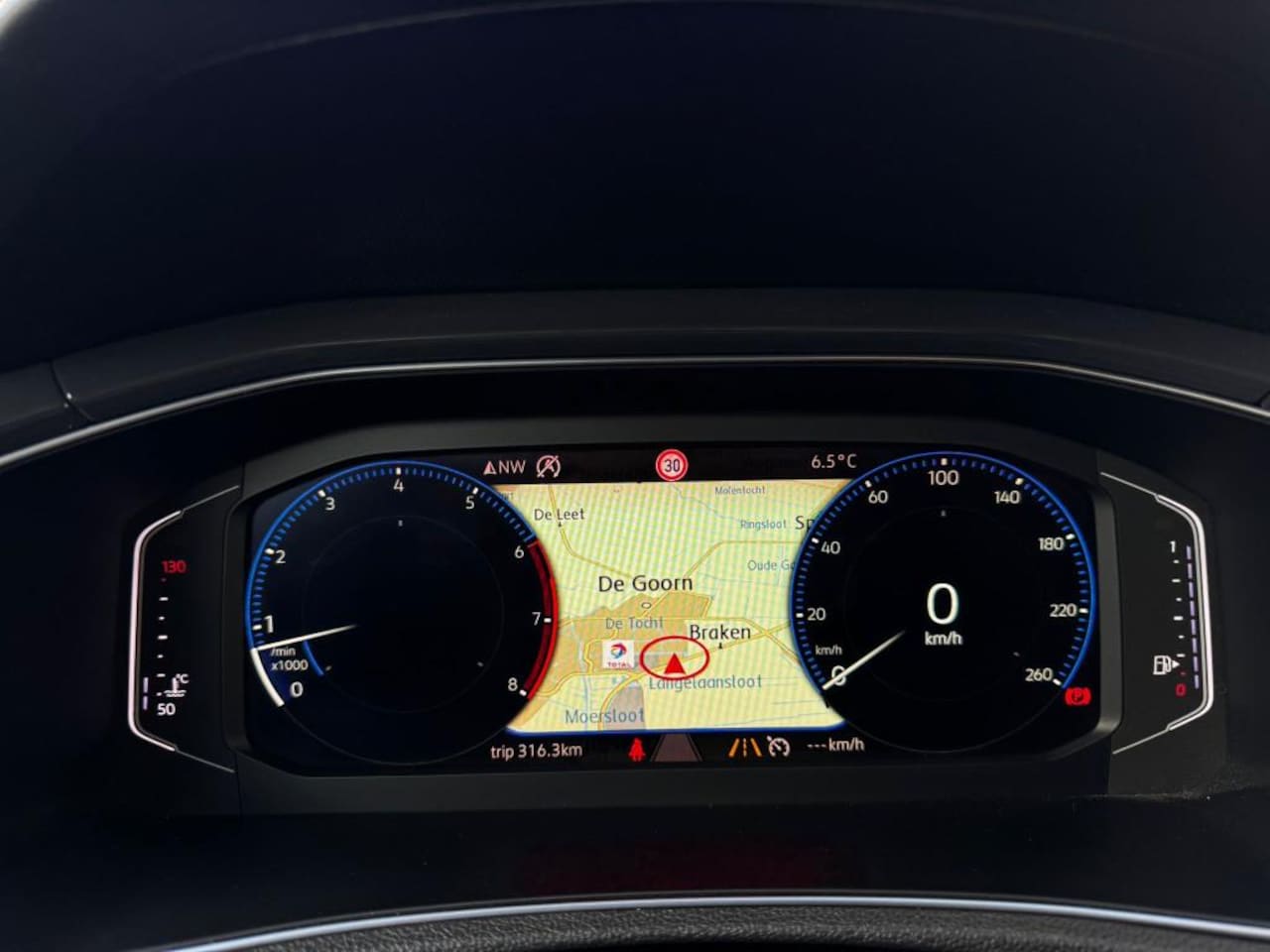 Volkswagen T-Roc - 1.5 TSI Sport (virtual cockpit)