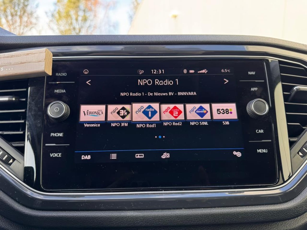 Volkswagen T-Roc - 1.5 TSI Sport 1.5 TSI Sport (virtual cockpit)