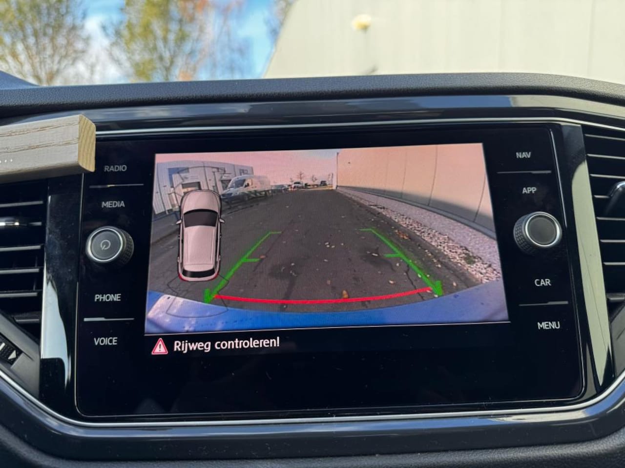 Volkswagen T-Roc - 1.5 TSI Sport 1.5 TSI Sport (virtual cockpit)