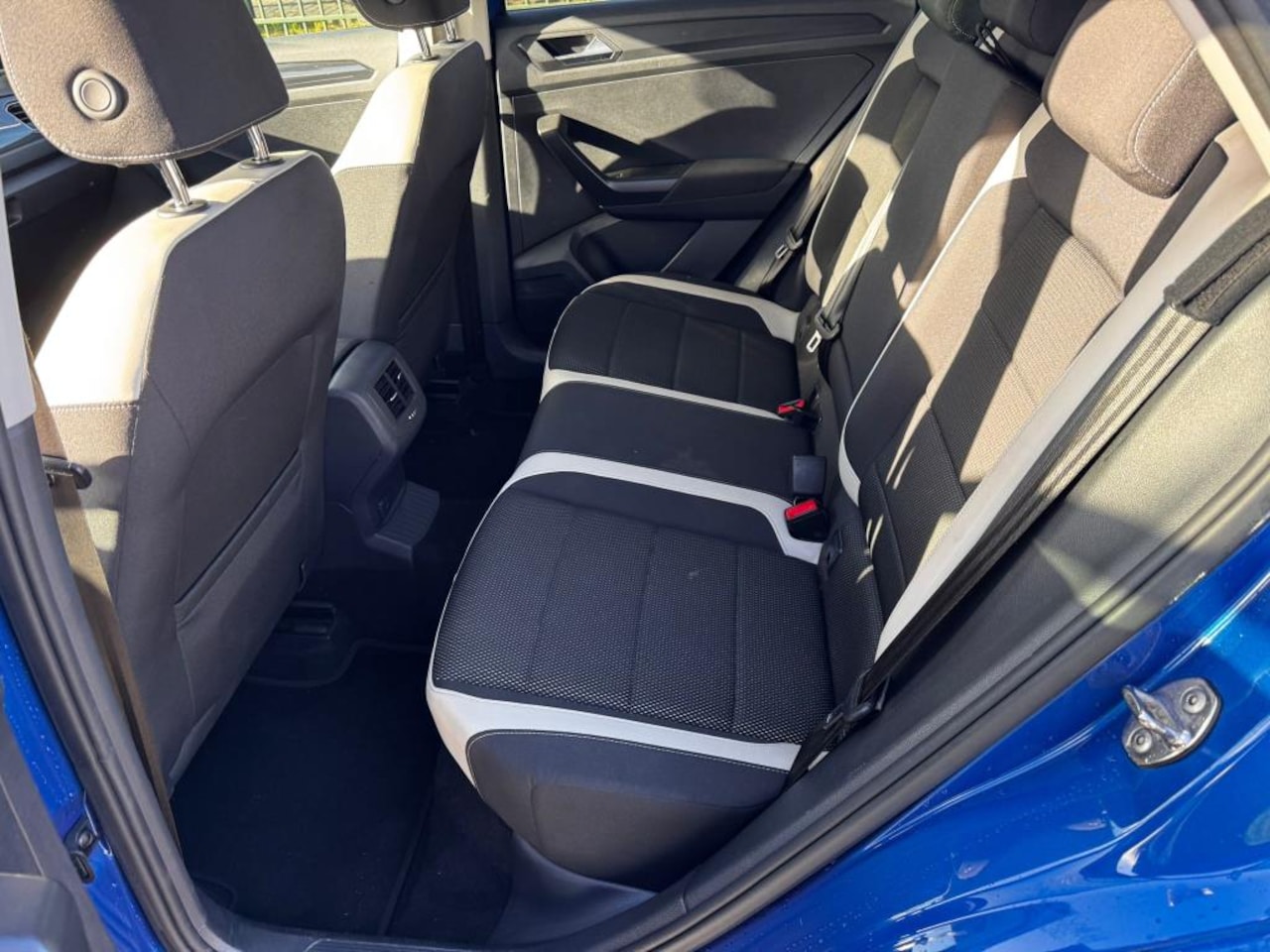 Volkswagen T-Roc - 1.5 TSI Sport 1.5 TSI Sport (virtual cockpit)