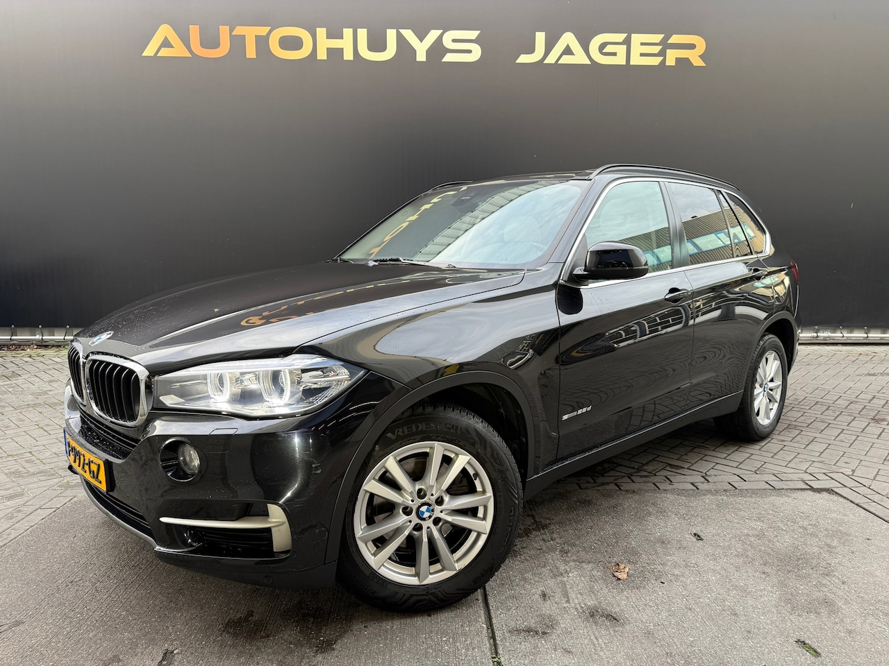BMW X5 - SDrive25d High Executive 7p.|Pano|Leer - AutoWereld.nl