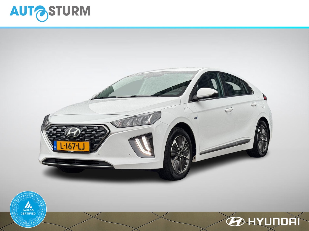 Hyundai IONIQ - 1.6 GDi PHEV Comfort SoH 91% incl. Trekhaak! - AutoWereld.nl