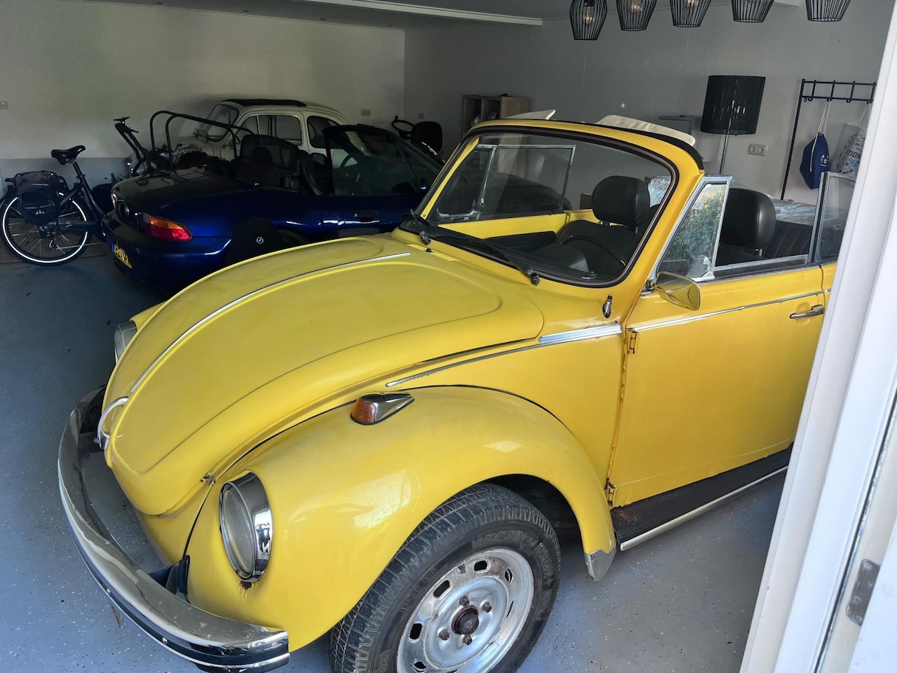 Volkswagen Kever Cabriolet - 1303 1600 - AutoWereld.nl