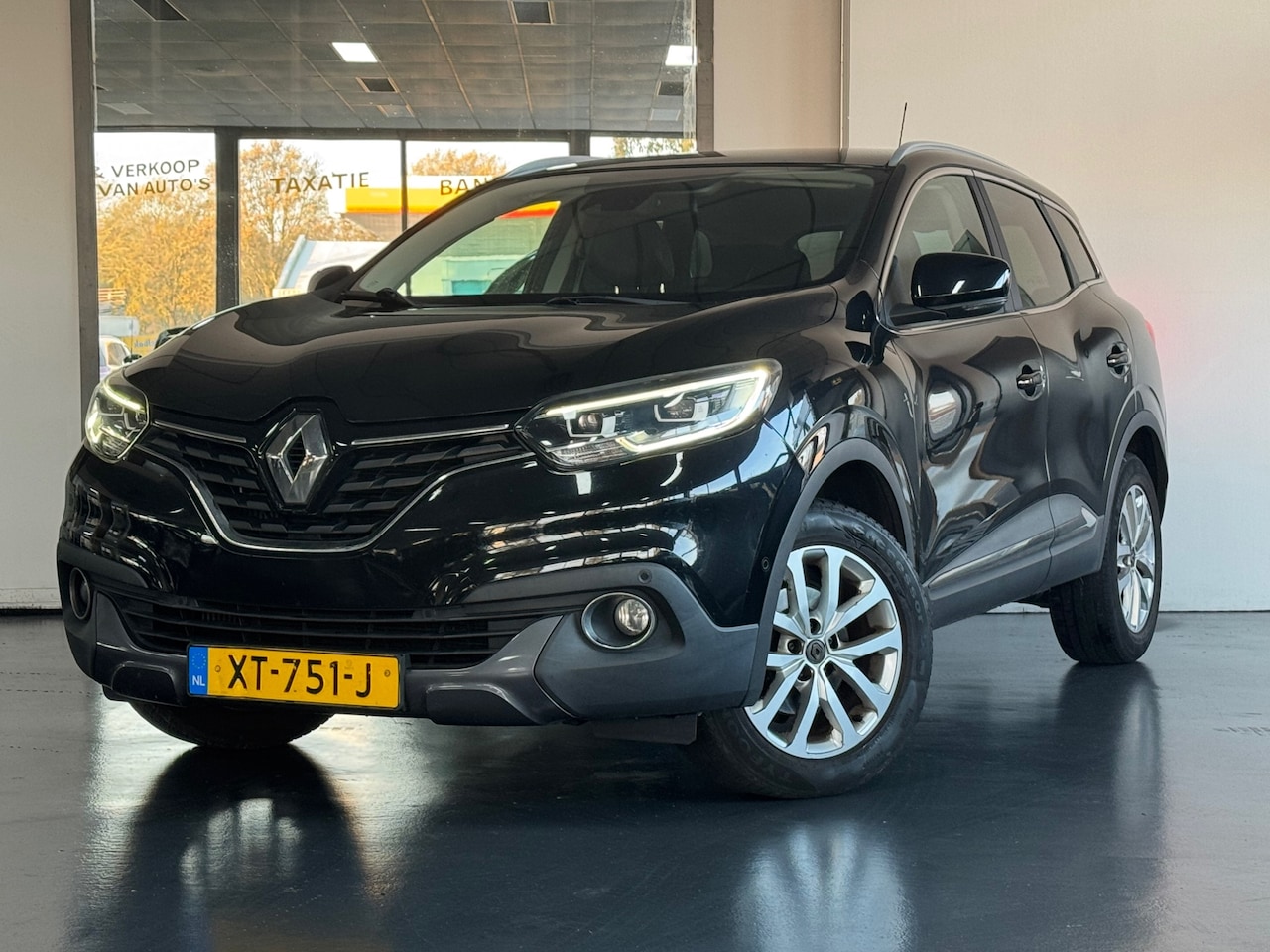 Renault Kadjar - 1.2 TCe Intens | Camera | Carplay | Parkeersensor | Trekhaak - AutoWereld.nl