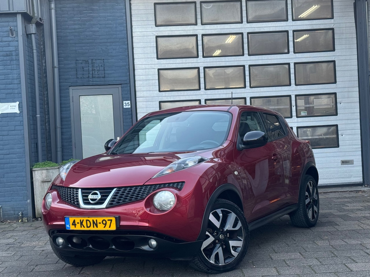 Nissan Juke - 1.6 Connect Edition | Clima | Cruise | Camera - AutoWereld.nl
