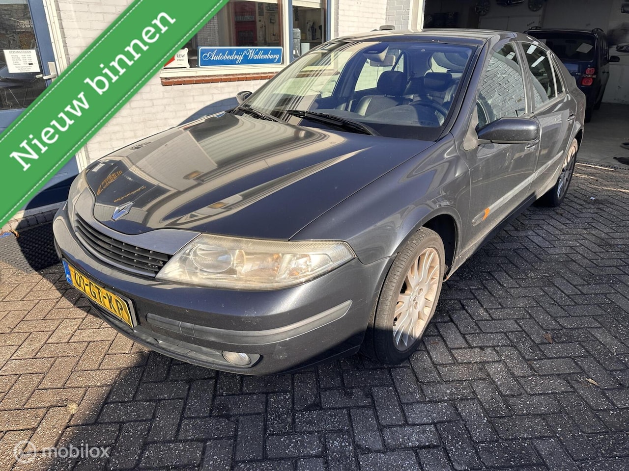 Renault Laguna - 1.8-16V Expression 1.8-16V Expression - AutoWereld.nl