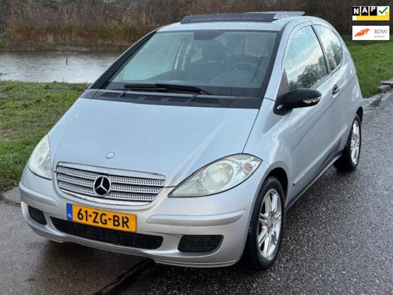 Mercedes-Benz A-klasse - 170 Classic 3-Drs Automaat Airco Audio/CD Leder/Stof LMV 16" Lamellen Schuifdak Cruise Dea - AutoWereld.nl